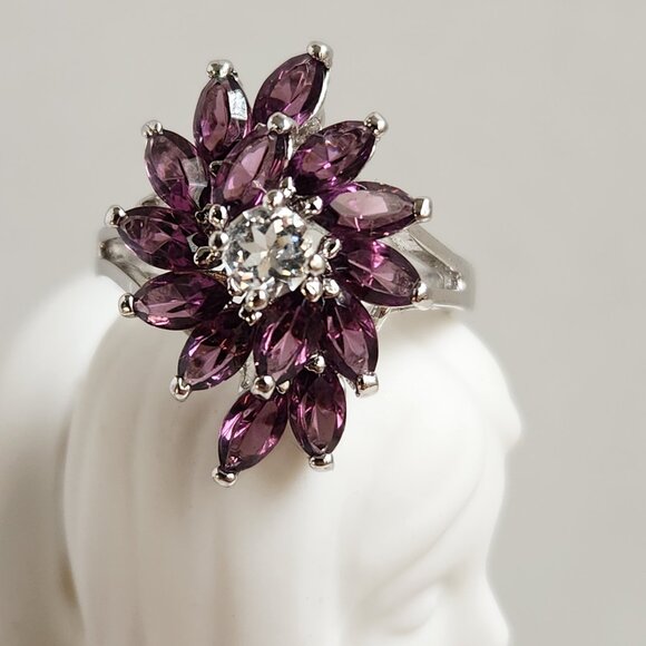 HOLD 1997 Vintage Marquise Amethyst Cluster Ring Stamped "18KGE" "KAOS" Size 9 - Picture 10 of 14